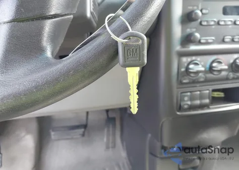 2004 Chevrolet Venture Plus from USA, damaged, VIN 1GNDU03E34D259407